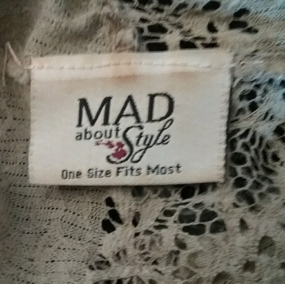 Mad About Style Romantic Bobo Chictan Lacy Vest View 4